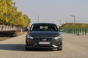 Hyundai i30 Fastback 1.5 T-GDi mHEV iMT Style - 2