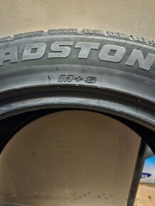 Celoročné Roadstone 275/45 R20 110Y - 2