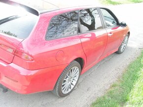 ALFA ROMEO 156-2,4 JTD -DIELY...WAGON A SEDAN..... - 2