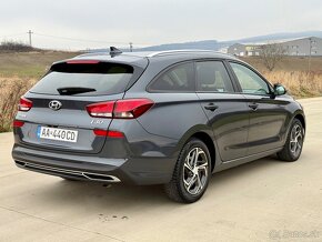 Hyundai i30 CW T-GDi GO - 2