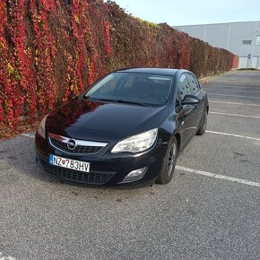 Opel Astra - 2