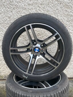 BMW M performance R17 5x120, nove letne pneu - 2