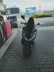 Honda PCX 125. r.v. 2023. najaz.467km - 2