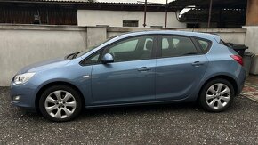 Opel Astra J - 2