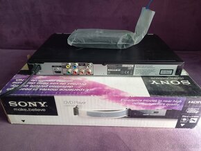 Predám DVD player Sony DVP-SR700H - 2