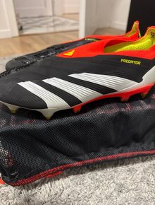 Adidas Predator Elite Laceless SG 42,2/3 - 2