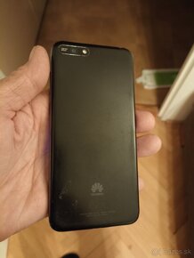 Huawei Y6 2018, platí do zmazania - 2