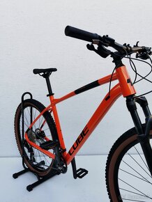 Nový Bicykel Cube Attention fireorange´n´black XL - 2