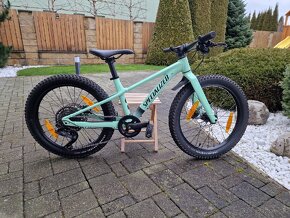 Specialized detský bicykel velkosť kolies 20 - 2