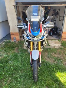 Honda Africa Twin 1100 Adventure Sport, manuál - 2