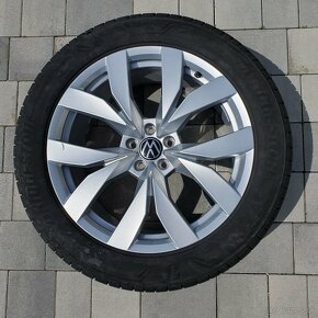Letné pneumatiky 285 45 R20 Originál disky Volkswagen - 2