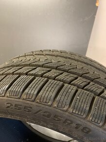 225/40 R18 a 255/35 R18 zimné pneu - 2