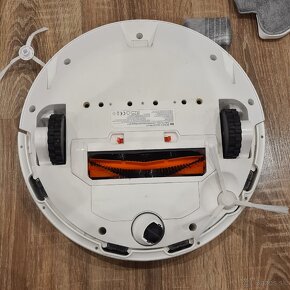 Xiaomi Mi Robot Vacuum Mop P - 2