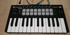 Predám Novation Launchkey MINI MK2 - 2