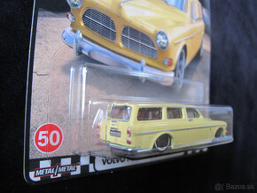 Hot Wheels Boulevard Premium Volvo P220 Amazon Estate - 2