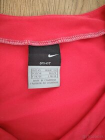 Športový top Nike Dri-FIT - 2