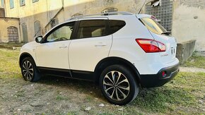 Nissan Qashgai 2.0 dci 4x4 - 2