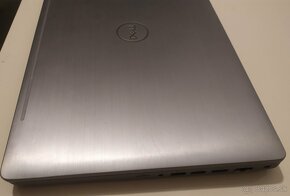 Predám Dell Latitude 5510 i7-1,8 GHz / 32GB RAM / 512GB SSD - 2