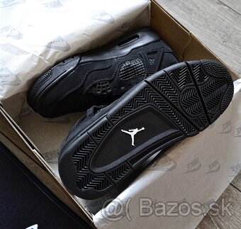 Nike Air Jordan 4 'Black Cat' - 2