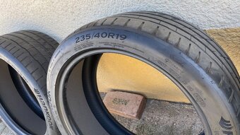 Letné pneu 235/40 R19 HANKOOK - 2