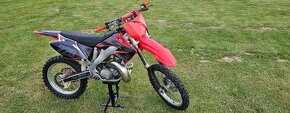 Honda CR 250R - 2