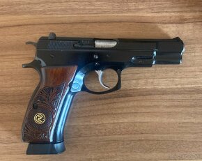 Predám samonabíjaciu pištoľ CZ75 cal. 9mm - 2