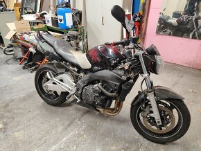 Suzuki GSR 600 2009 - 2