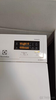 Práčka Electrolux s vrchnym plnením - 2