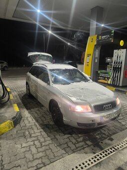 Rozpredám Audi A4 b6 1.9tdi 96kw - 2