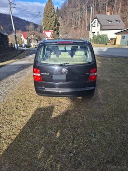 Vw touran higline 1.9 77kw - 2