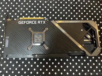 ROG Strix GeForce RTX 3070Ti - 2