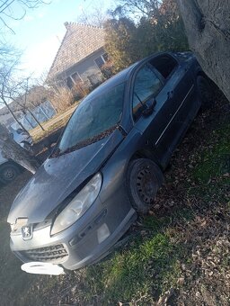 PREDAM NA DIELY PEUGEOT 407 - 2