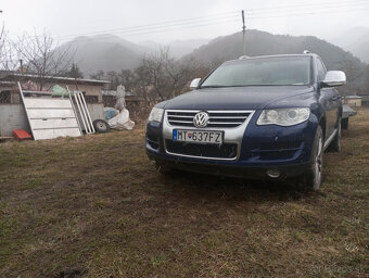 Volkswagen Touareg 3.0 tdi - 2