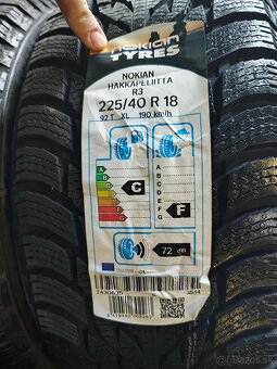 Zimné pneu =NOKIAN= 225/40 R18 - 2