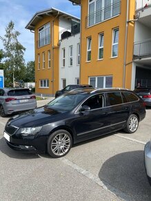 Skoda Superb 3.6 FSI 4x4 DSG - 2