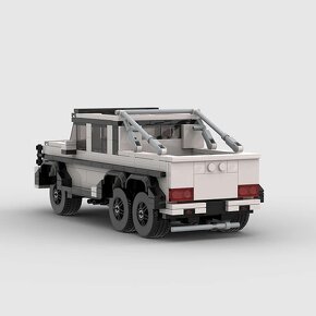 LEGO MOC Mercedes-AMG G63 6x6 - 2