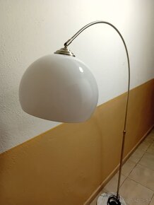 Stojaca lampa - 2