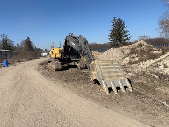 VOLVO EC250DL - 2