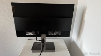 Predám monitor 24“ LENOVO L24i - 30 - 2