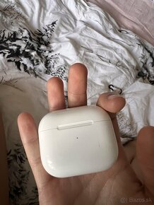 AirPods 3 - 2