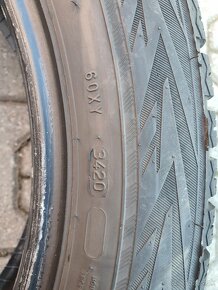 Nokian 225/55 R19 - 2