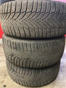 Nexen 225/40 R18 92V zimné - 2