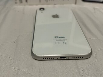 iPhone XR - 2