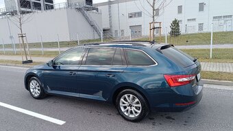 Škoda Superb Combi 2.0 TDI, 110 kW, 2020, virtual kokpit - 2