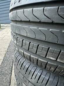 Pneumatiky 235/ 50 R19 - 2