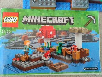 lego minecraft hubovy ostrov_21129 - 2