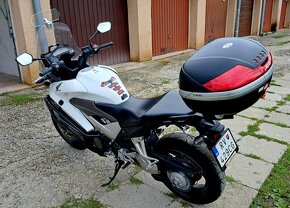 Honda crossrunner VFR 800X - 2