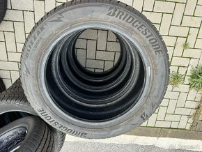 215/55R18 Bridgestone - 2