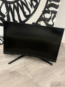 Samsung odyssey g65b 27” - 2