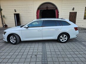 Škoda Superb Combi 1.6 TDI DSG Style Kamera DVD R16 Orig. KM - 2